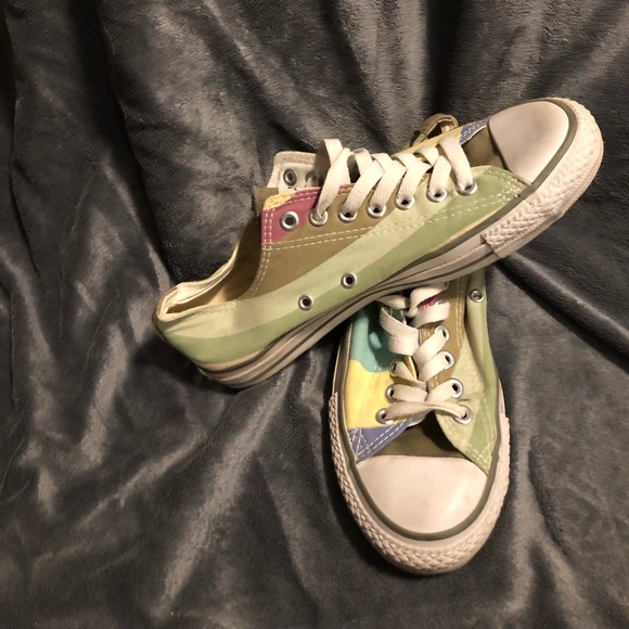 Fun converse - Picture 3 of 5